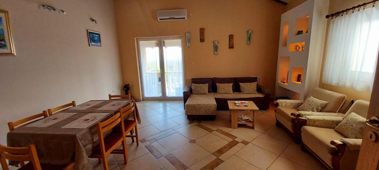 Apartment Molnar *