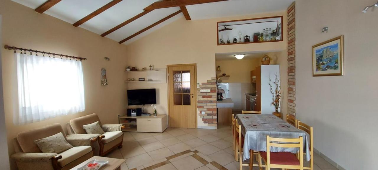 Molnar Apartamento
