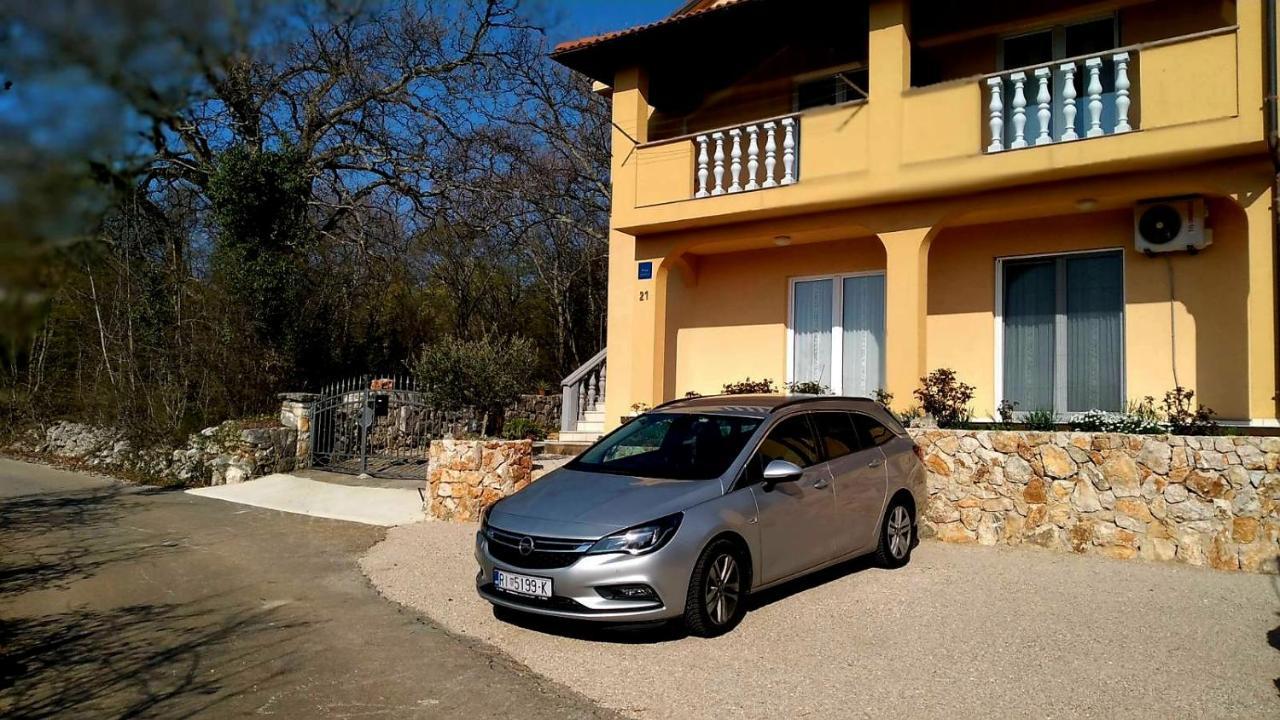 Molnar * Polje (Krk)
